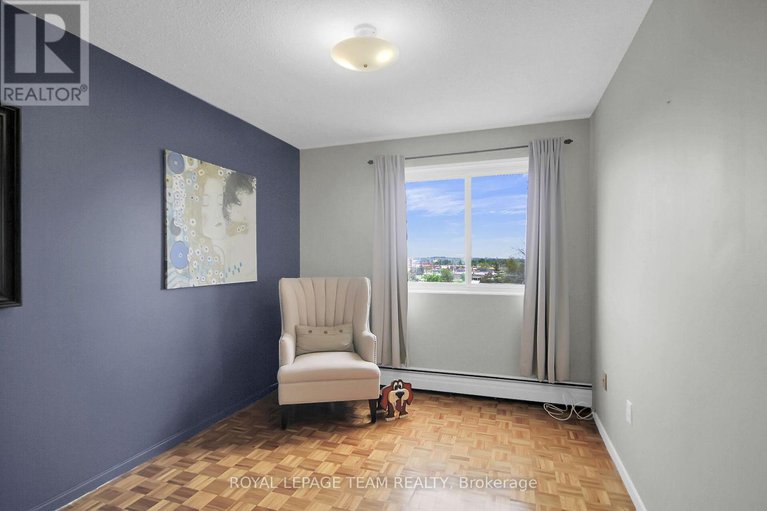 28350117/306-20-chesterton-drive/borden-farmstewart-farmcarleton-heightsparkwood-hills/ottawa/ontario/K2E6Z7_19