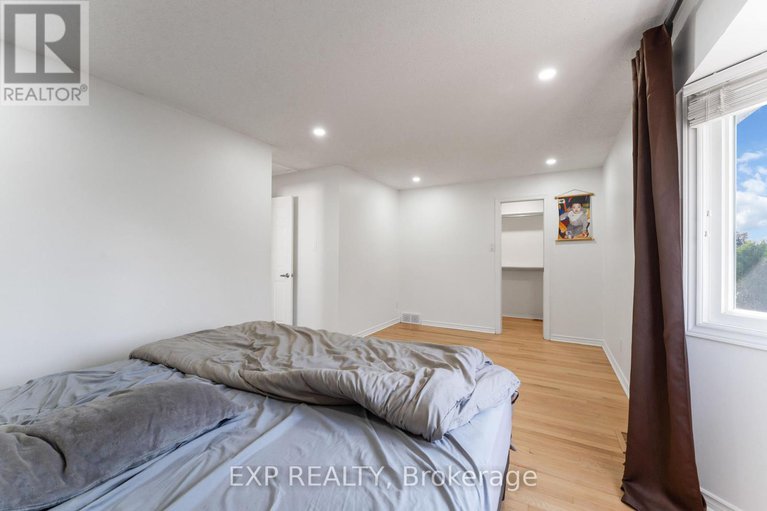 28744348/1762-sunview-drive/orleanssunridge/ottawa/ontario/K1C5B2_26