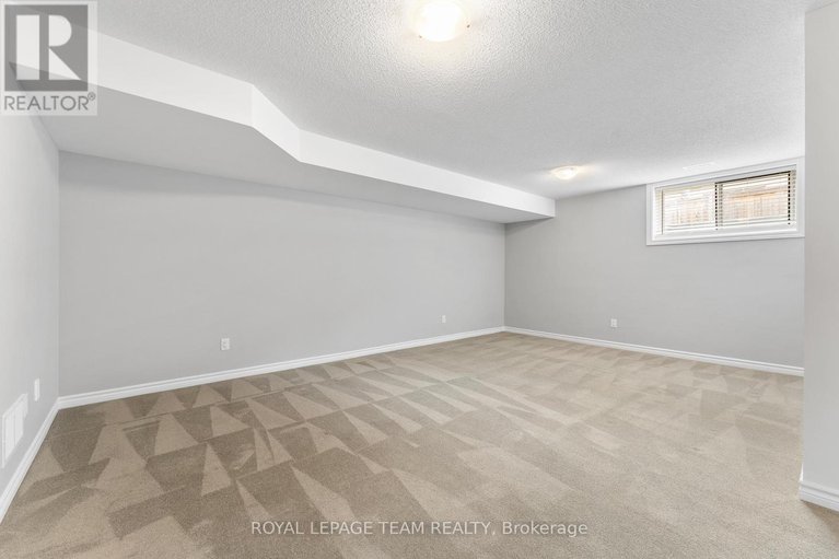 28559575/50-jardiniere-street/remainder-of-stittsville-area/ottawa/ontario/K2S2K3_40