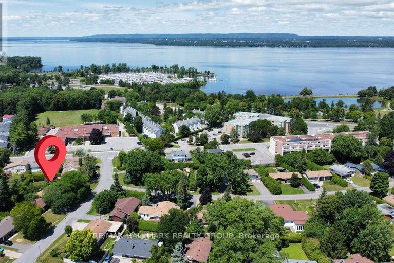 29444674/6-westdale-avenue/lakeview-park/ottawa/ontario/K2H5J3_87