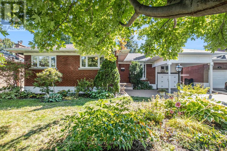 28914923/668-chapman-boulevard/elmvale-acres/ottawa/ontario/K1G1T6_1