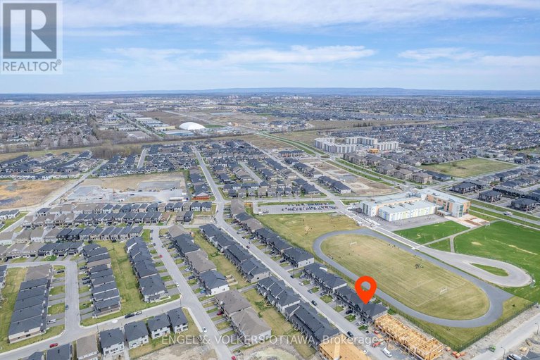 28268548/275-finsbury-avenue/stittsville-south/ottawa/ontario/K2S2Y2_40