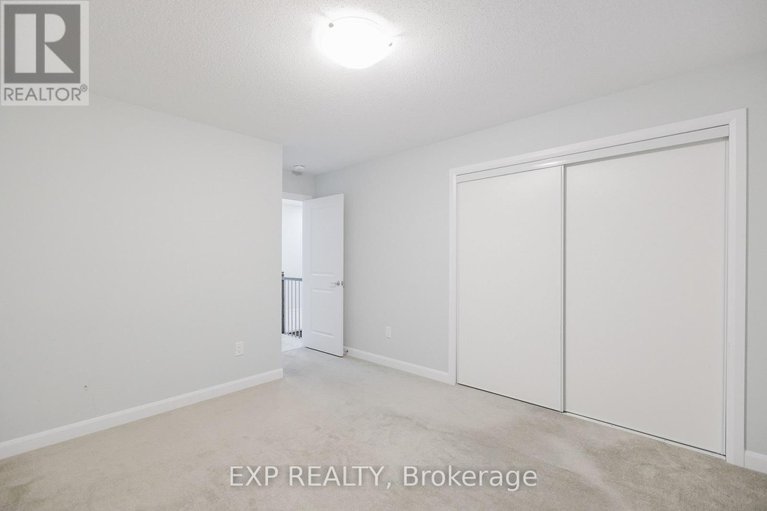 28953712/796-cappamore-drive/half-moon-bay/ottawa/ontario/K2J6V6_35