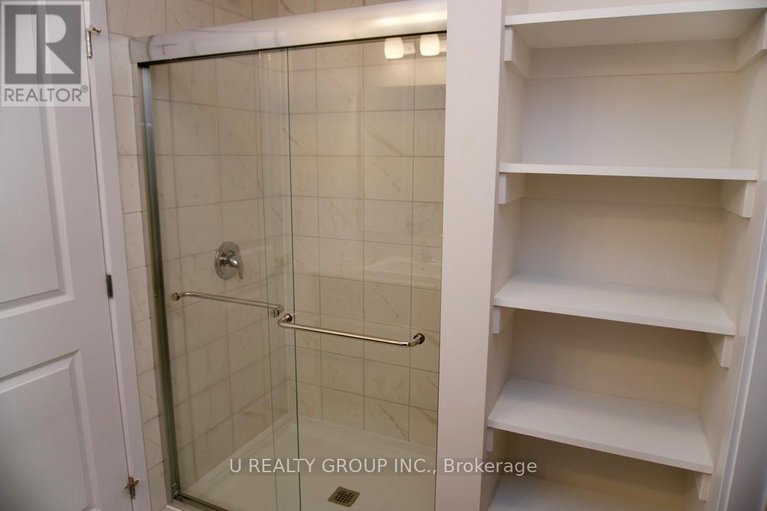 29123490/640-corporal-private/blossom-parkkemp-parkfindlay-creek/ottawa/ontario/K1X0M7_21