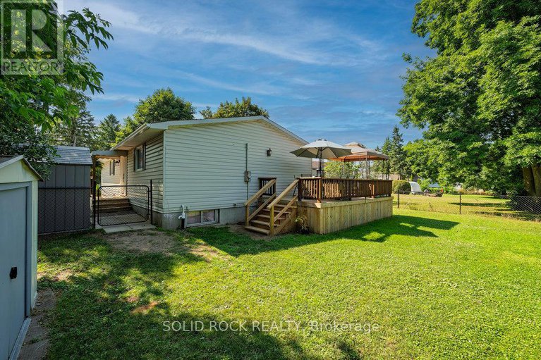 28567074/207-george-street-e/kemptville/north-grenville/ontario/K0G1J0_32