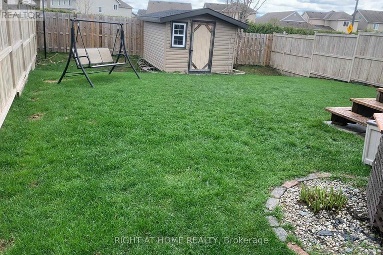 29180745/225-mica-crescent/town-of-rockland/clarence-rockland/ontario/K4K0E3_41