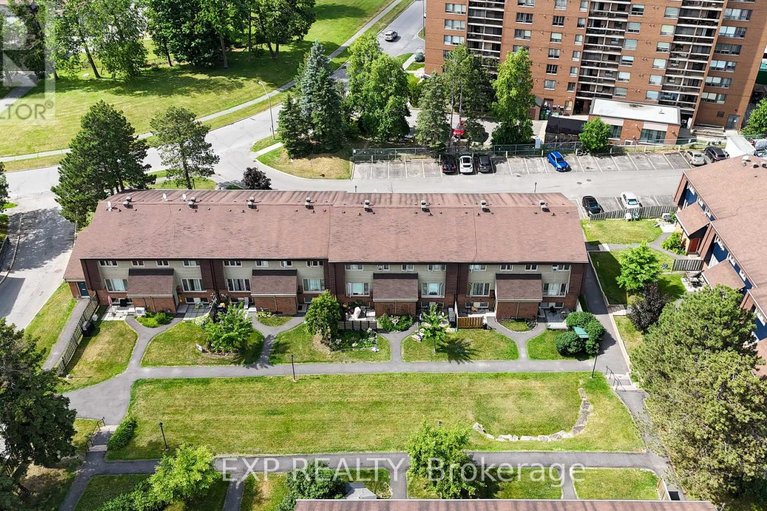 29540461/12-2610-draper-avenue/redwood-park/ottawa/ontario/K2H8X8_26