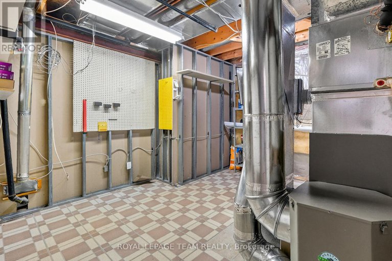 29190143/1475-york-mills-drive/fallingbrookridgemount/ottawa/ontario/K4A2N5_46