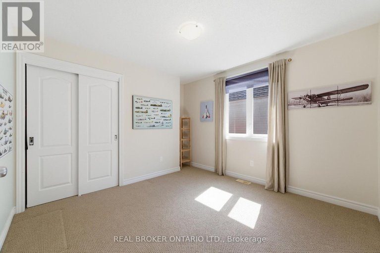 29636958/417-stalwart-crescent/blossom-parkkemp-parkfindlay-creek/ottawa/ontario/K1T0H2_33