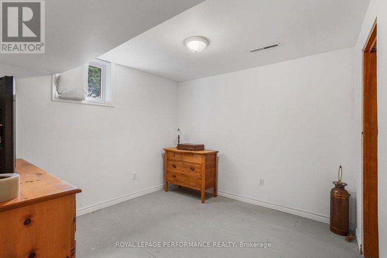 28854771/751-pattee-road/champlain-twp/champlain/ontario/K6A2R2_21
