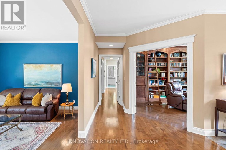 28892272/52-cedarhill-drive/cedar-hillorchard-estates/ottawa/ontario/K2R1C3_5
