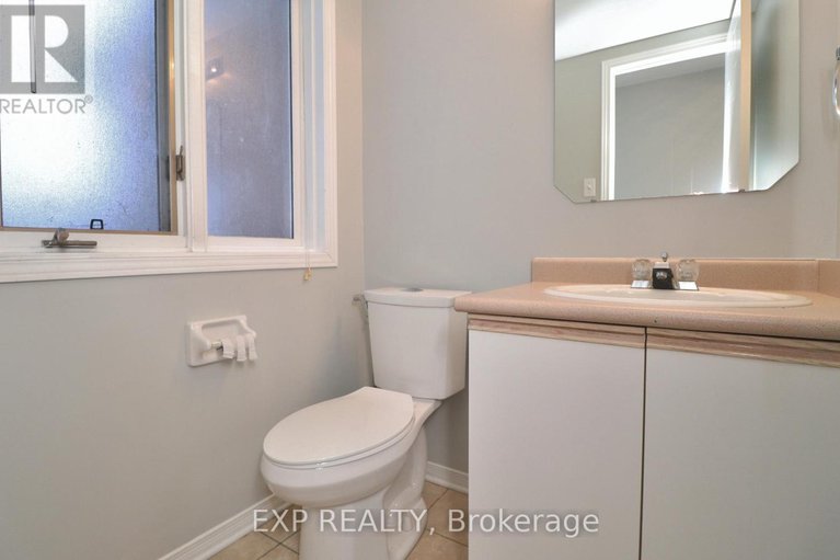 29113722/2127-lauzon-street/fallingbrookgardenway-south/ottawa/ontario/K4A3K7_5