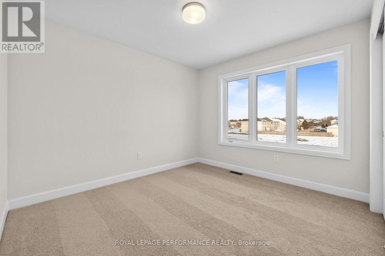 29178346/10-academie-street/embrun/russell/ontario/K0A1W0_22