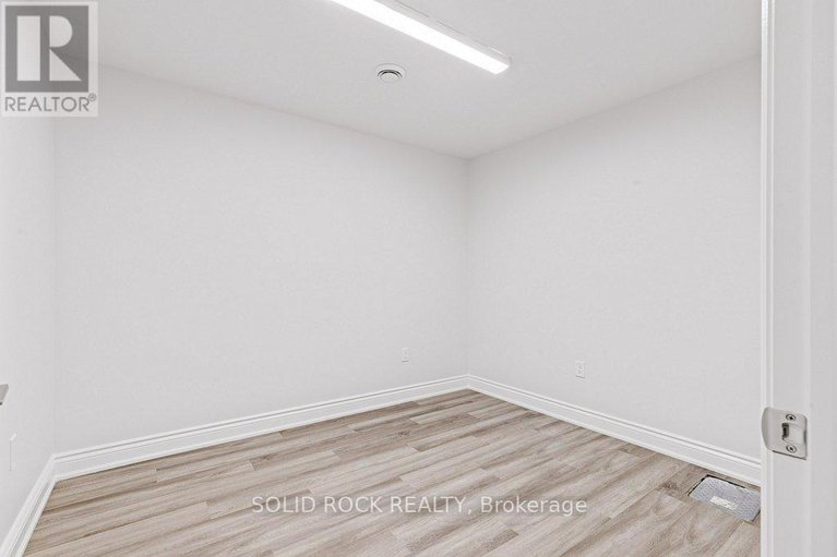 28351753/30-lakeview-drive/iroquois/south-dundas/ontario/K0E1K0_33