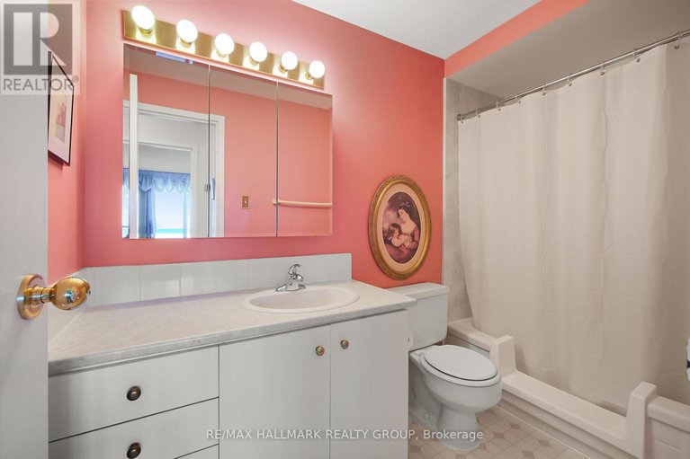 28749061/602-1081-ambleside-drive/woodroffe/ottawa/ontario/K2B8C8_21