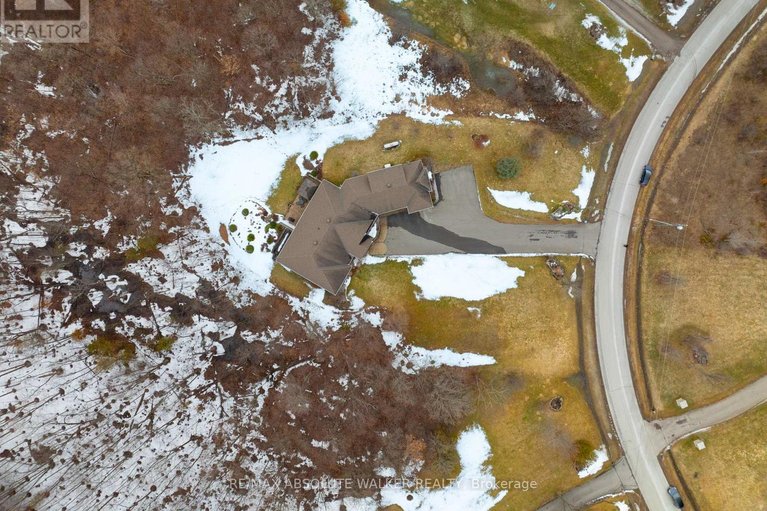 29487630/8134-adam-baker-way/osgoode-twp-north-of-reg-rd-6/ottawa/ontario/K0A2P0_50