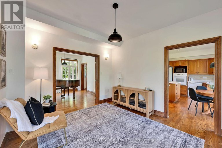 28469895/3-kimini-drive/remainder-of-stittsville-area/ottawa/ontario/K2S1S6_13