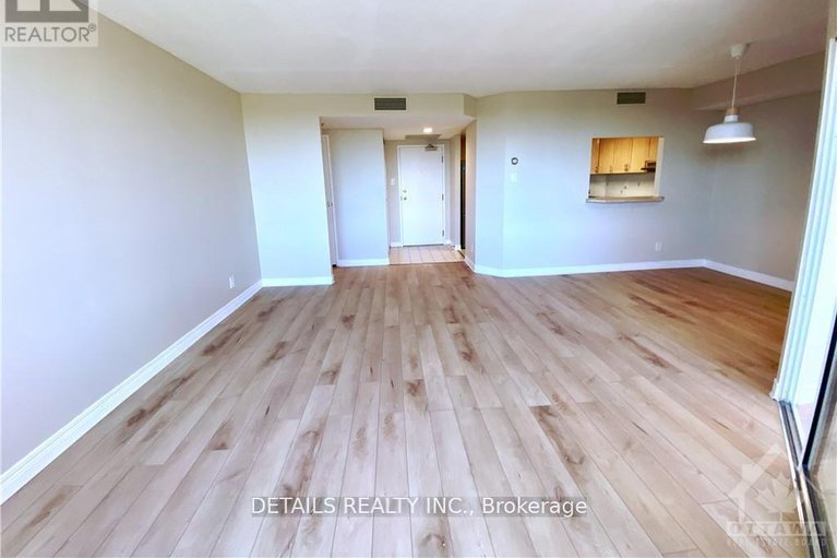 28248891/709-100-grant-carman-drive-w/borden-farmstewart-farmcarleton-heightsparkwood-hills/ottawa/ontario/K2E8B8_10