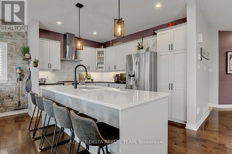 28863852/1916-montmere-avenue/notting-hillsummerside/ottawa/ontario/K4A0E7_13