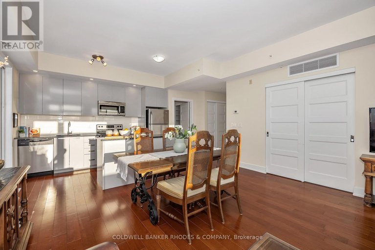 29406770/415-2785-baseline-road/redwood-park/ottawa/ontario/K2H0B7_11