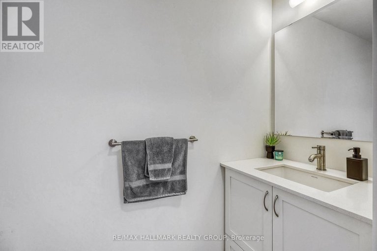 29659275/814-411-mackay-street/lindenlea/ottawa/ontario/K1M2C5_8