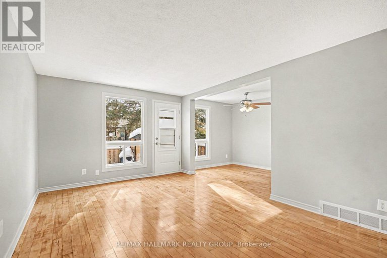 29341277/55-7846-jeanne-darc-boulevard/convent-glen-north/ottawa/ontario/K1C2E9_6