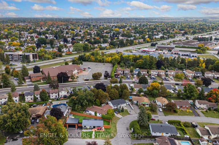 28912117/2-davies-court/glencairnhazeldean/ottawa/ontario/K2L1L6_44