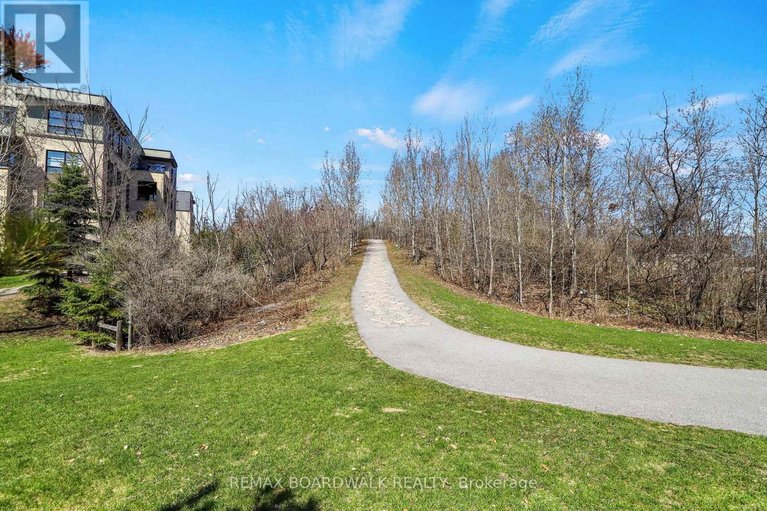 29634431/202-230-titanium-private-e/convent-glen-north/ottawa/ontario/K1C0C1_40