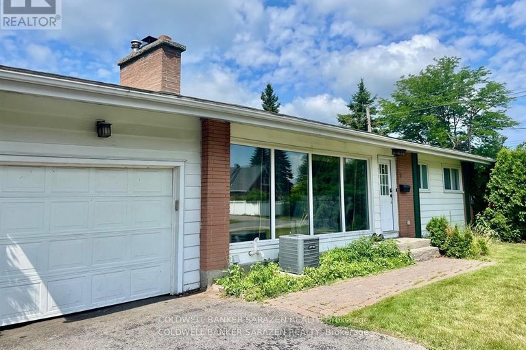 29619474/18-stinson-avenue/lynwood-village/ottawa/ontario/K2H6N1_2