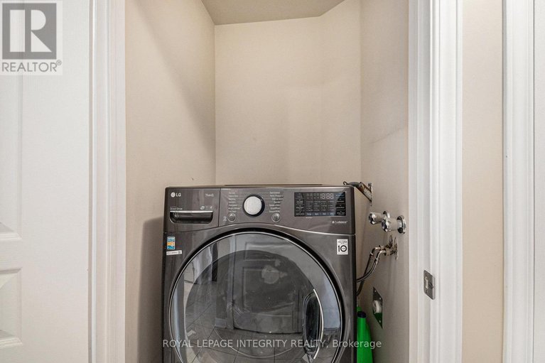 28584988/211-955-beauparc-private/cyrville/ottawa/ontario/K1J0A1_21