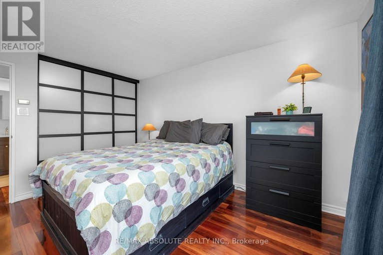 29030297/2406-1081-ambleside-drive/woodroffe/ottawa/ontario/K2B8C8_22