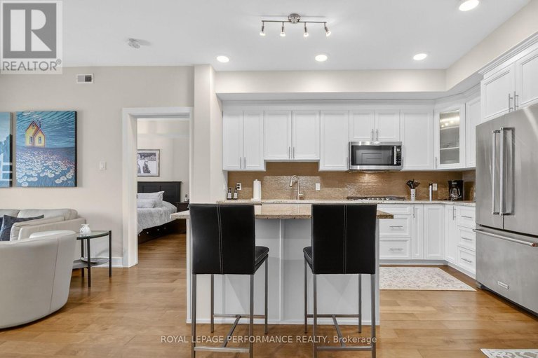 29315287/408-615-longfields-drive/longfields/ottawa/ontario/K2J6J3_18