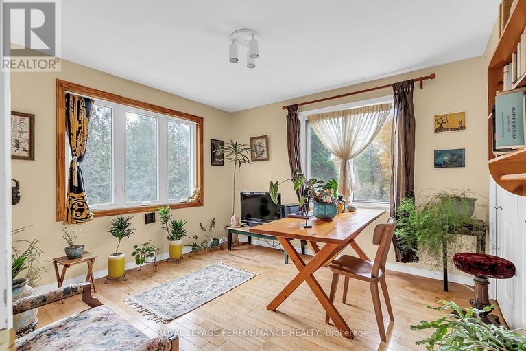 29148210/3781-delorme-crescent/north-glengarry-kenyon-twp/north-glengarry/ontario/K0C1A0_24