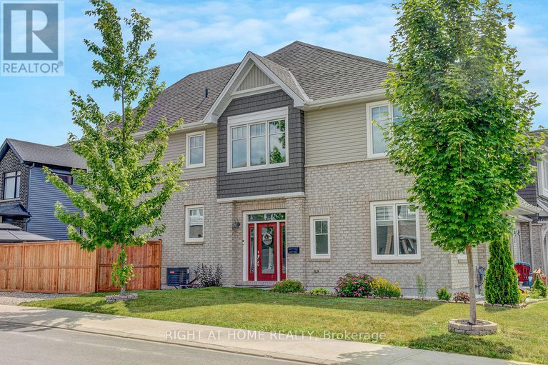 28656845/674-putney-crescent/stittsville-south/ottawa/ontario/K2S2N7_1