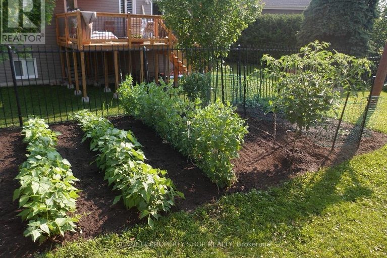 29635681/493-laurier-street/town-of-rockland/clarence-rockland/ontario/K4K1E7_27