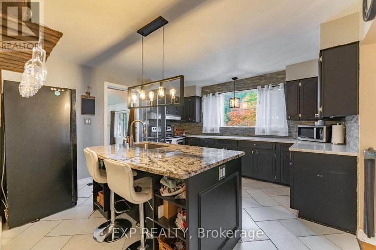 29159203/635-front-road-w/champlain-twp/champlain/ontario/K0B1K0_12