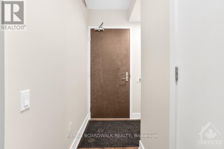 29364950/409-411-mackay-street/lindenlea/ottawa/ontario/K1M2K5_4