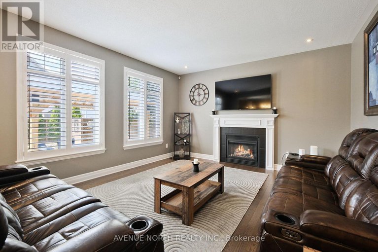 28583640/332-andalusian-crescent/emerald-meadowstrailwest/ottawa/ontario/K2V0C2_15