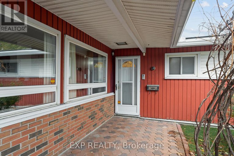 29114115/1233-meadowlands-drive-e/city-viewskylinefisher-heightsparkwood-hills/ottawa/ontario/K2E6K2_3