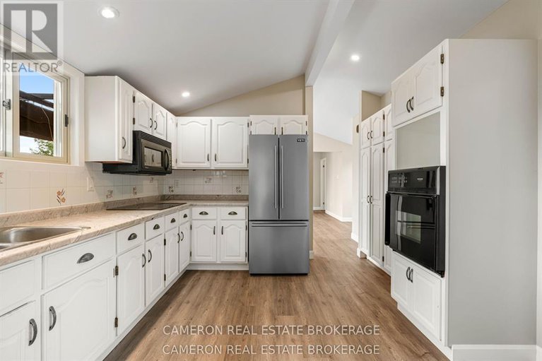 29154277/15474-manning-road/south-stormont-osnabruck-twp/south-stormont/ontario/K0C1M0_6