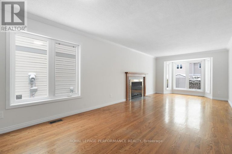 29096024/41-saddle-crescent/hunt-club-park/ottawa/ontario/K1G5L4_9