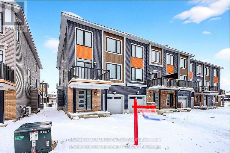 29206622/348-raheen-court-ottawa-circuit/half-moon-bay/ottawa/ontario/K2J7C2_2