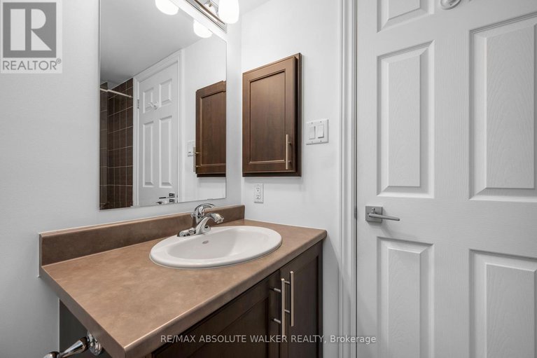 28759527/102-brentmore-private/avalon-east/ottawa/ontario/K4A0B7_43