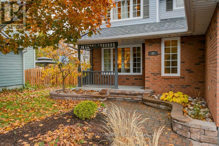 29090639/32-parklands-avenue/village-of-russell/russell/ontario/K4R1A2_3