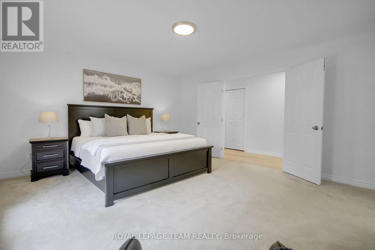 29064308/5719-stuewe-drive/manotick-east-to-manotick-station/ottawa/ontario/K4M1L2_25