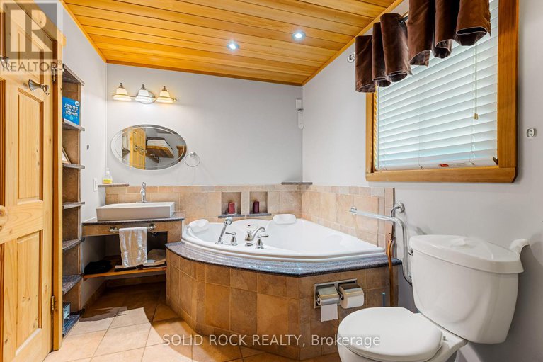 29314911/261-lacourse-lane/lanark-highlands-darling-twp/lanark-highlands/ontario/K0A3L0_21