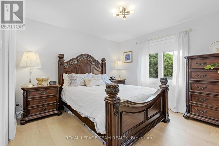 29043215/2248-wallingford-way/north-gower/ottawa/ontario/K0A2T0_22