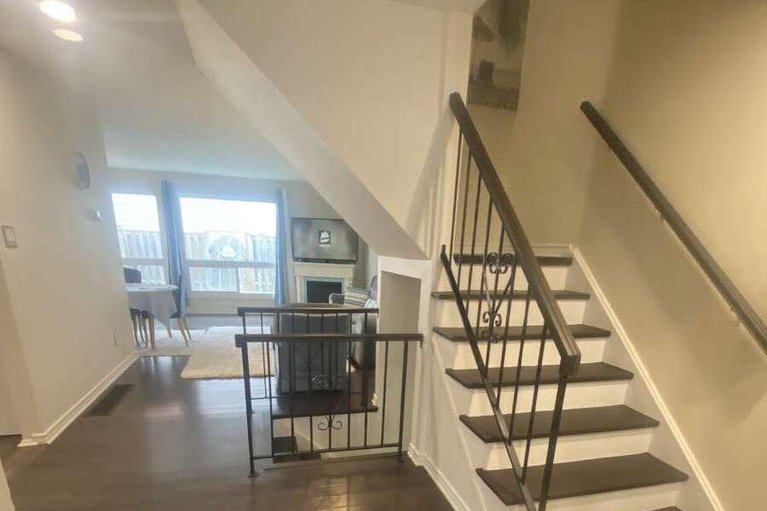 28424969/246-romulus-private/carson-meadows/ottawa/ontario/K1K3Y2_5