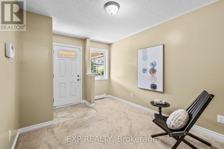 28595126/243-par-la-ville-circle/stittsville-north/ottawa/ontario/K2S0T6_3