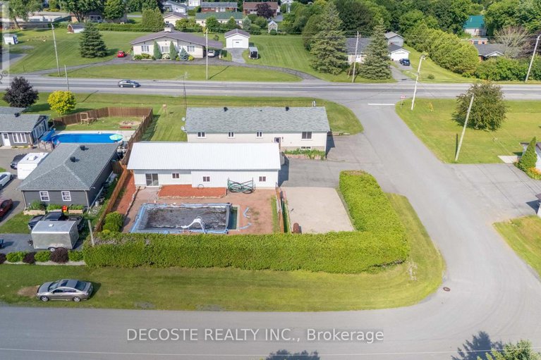 29259236/20397-park-crescent/south-glengarry-charlottenburgh-twp/south-glengarry/ontario/K0C1L0_39